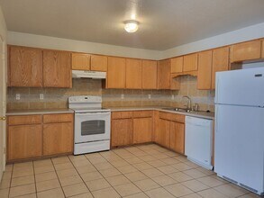 404 Dale Ave in Nolanville, TX - Building Photo - Building Photo