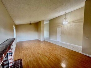 827 Crested Dr in Suisun City, CA - Building Photo - Building Photo