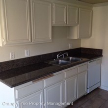 1251 S Meadow Ln-Unit -#145 in Colton, CA - Building Photo - Building Photo