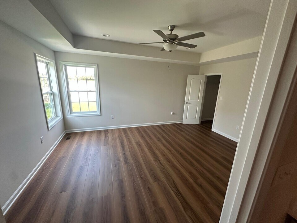 209 Jensen Way in Martinsburg, WV - Building Photo