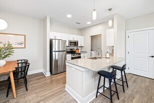 The Rivi in Foley, AL - Building Photo