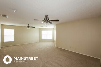 7938 Bronzerock Dr in San Antonio, TX - Building Photo - Building Photo