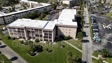 4149 Heron Way in Bradenton, FL - Building Photo - Building Photo