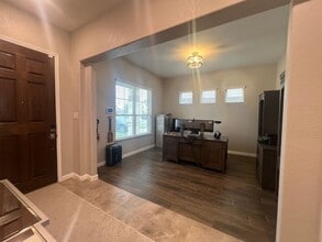 8224 Limerick Falls in San Antonio, TX - Building Photo - Building Photo