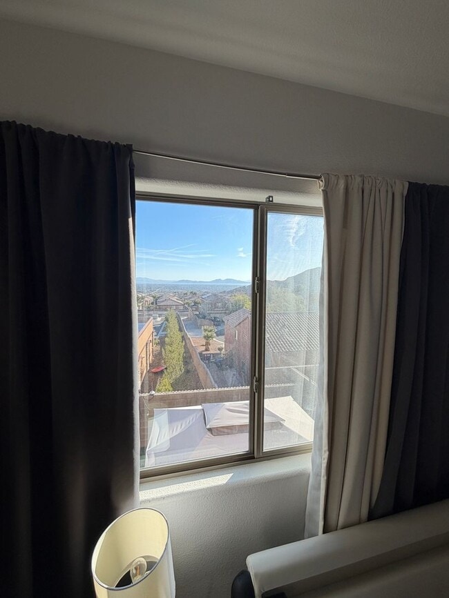 4740 Trailhead Mesa St in Las Vegas, NV - Foto de edificio - Building Photo