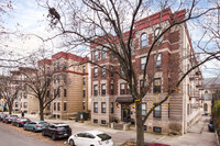 Capital Manor Cooperative in Washington, DC - Foto de edificio - Building Photo