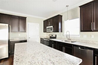 1301 Elm Ave in Portsmouth, VA - Building Photo - Building Photo