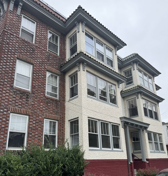 property at 503 Strawberry St
