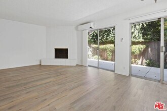 1852 Kelton Ave in Los Angeles, CA - Building Photo - Building Photo