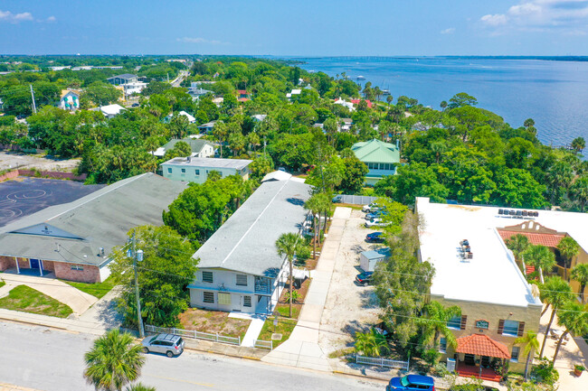 26 Carmalt St in Cocoa, FL - Building Photo - Building Photo