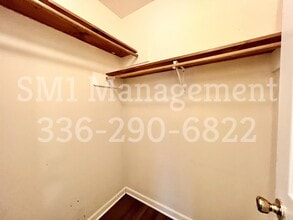 121 Thomas St in Archdale, NC - Foto de edificio - Building Photo