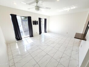 1016 E Osborn Rd in Phoenix, AZ - Building Photo - Building Photo