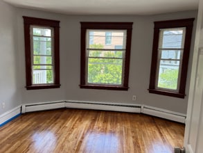 33 Beaver St in Worcester, MA - Building Photo - Building Photo