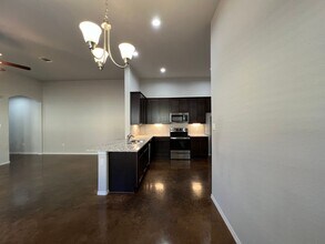 1498-1498 Lucille St in Seguin, TX - Building Photo - Building Photo