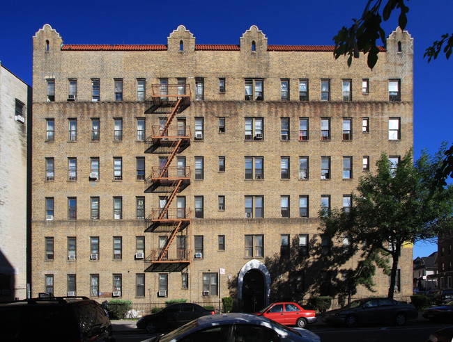 2015  Dorchester Road in Brooklyn, NY - Building Photo - Building Photo