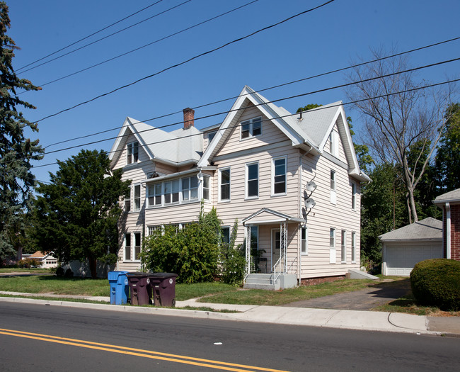 295 Chestnut St in New Britain, CT - Building Photo - Building Photo