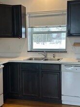 8385 Geneva St, Unit #3 in Interlaken, NY - Foto de edificio - Building Photo