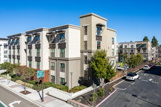 Valor Crossing in Dublin, CA - Building Photo - Building Photo