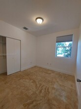 2837 SW 25th Ter in Miami, FL - Building Photo - Building Photo