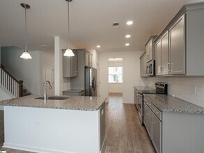 52 Thorne St in Fountain Inn, SC - Building Photo - Building Photo