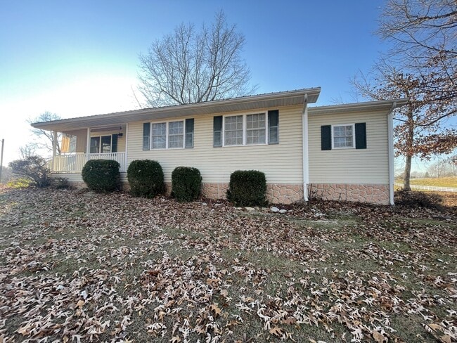 property at 1013 Murrieltown Rd