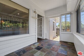 320 4th Ave in Los Angeles, CA - Building Photo - Building Photo