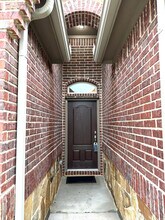 4822 Clamdigger Way in Garland, TX - Building Photo - Building Photo
