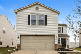 9291 Amberleigh Dr in Plainfield, IN - Building Photo