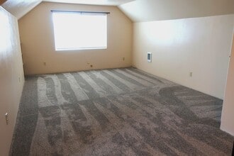 412 Yakima St, Unit B in Wenatchee, WA - Building Photo - Building Photo