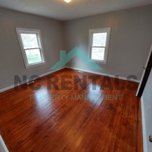 1410 Maple St in Greensboro, NC - Building Photo - Building Photo