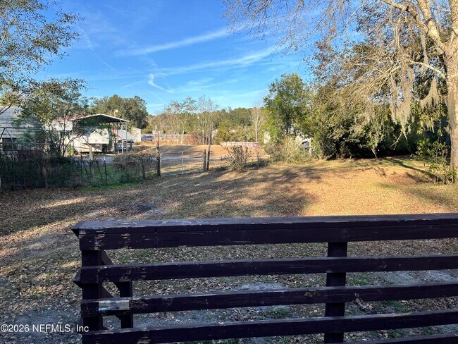 2065 Candlewood Ct in Middleburg, FL - Building Photo - Building Photo
