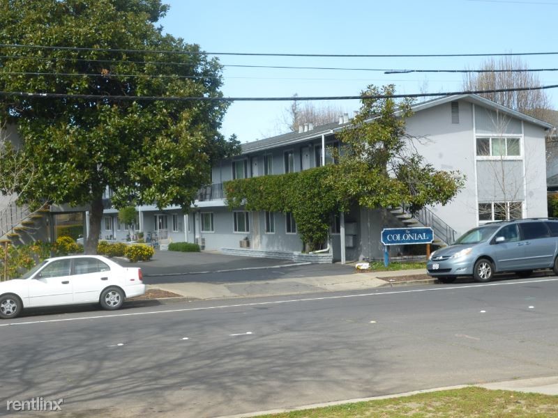 1983 Bonifacio St in Concord, CA - Building Photo