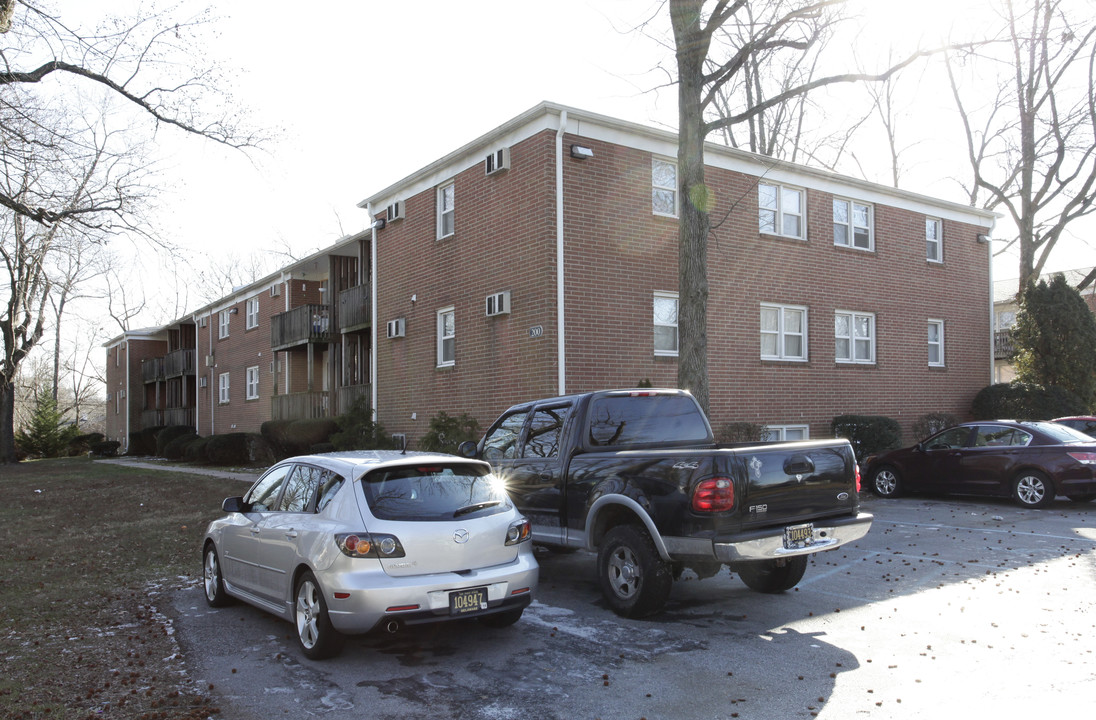 Garden Club Apartments in Wilmington, DE - Building Photo