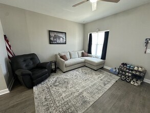 100 Carlton Ave, Unit 1 in Lebanon, TN - Building Photo - Building Photo