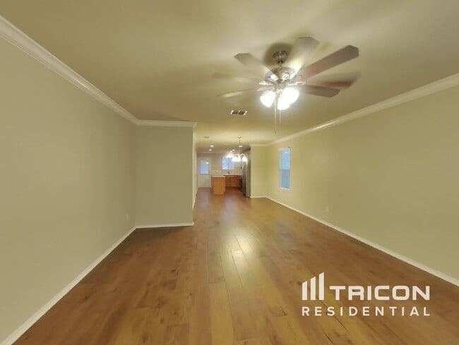 8822 Preserve Trail in San Antonio, TX - Building Photo - Building Photo