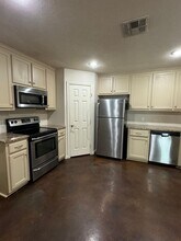 2302 S 3rd St in Waco, TX - Building Photo - Building Photo