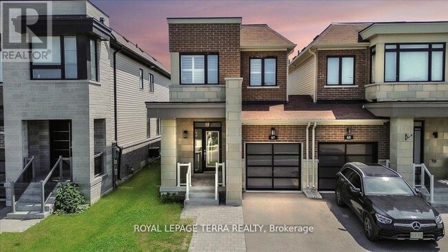 67 Cryderman Ln in Bowmanville, ON - Building Photo - Building Photo