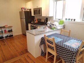 100 Flint St in Somerville, MA - Building Photo - Building Photo