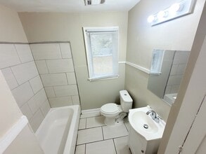 363 Hodges St in Memphis, TN - Building Photo - Building Photo