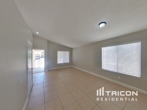 9390 Descending Creek St in Las Vegas, NV - Building Photo - Building Photo