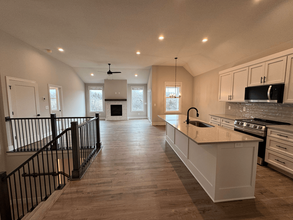 1456 SW Winthrop Dr in Lee's Summit, MO - Building Photo - Building Photo