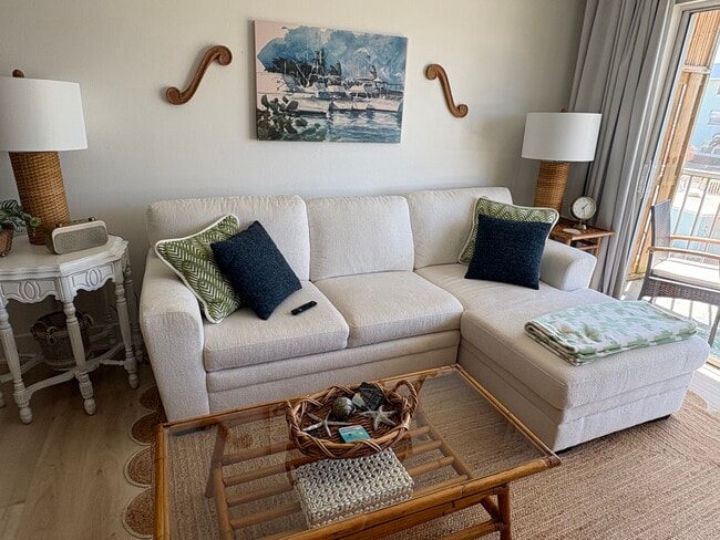 325 N Causeway, Unit B-207 in New Smyrna Beach, FL - Building Photo - Building Photo