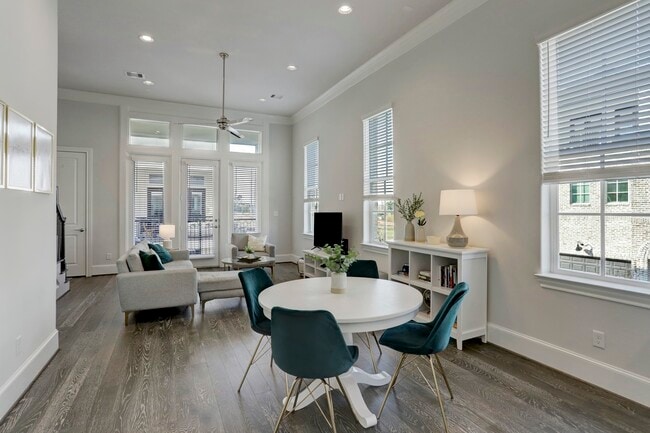 property at 2727 Dolce Oaks Dr