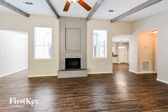 15827 Pine Mountain Dr in Houston, TX - Building Photo - Building Photo
