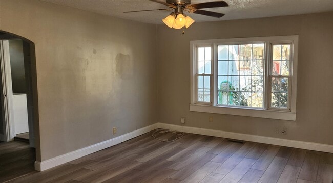 2527 N Pierce Ave in Springfield, MO - Building Photo - Building Photo