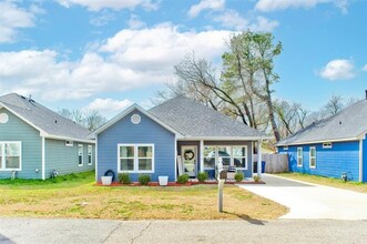 1018 Chase St in Denison, TX - Building Photo - Building Photo