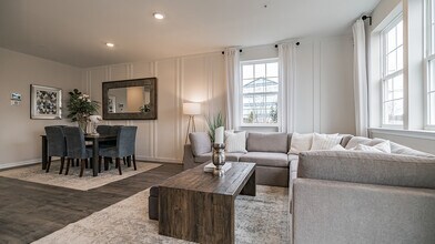 1037 Turnstone Dr in Fogelsville, PA - Building Photo - Building Photo