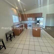 6590 S Via Molino De Viento in Tucson, AZ - Building Photo - Building Photo