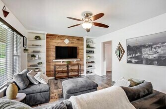 410 Evergreen Dr in Springboro, OH - Building Photo - Building Photo