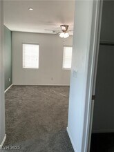 7753 Petite Pillar Ct in Las Vegas, NV - Building Photo - Building Photo